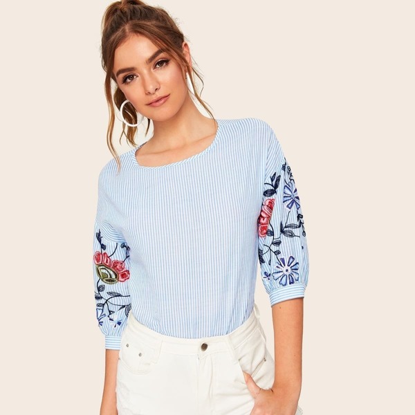 

Drop Shoulder Embroidery Sleeve Striped Top