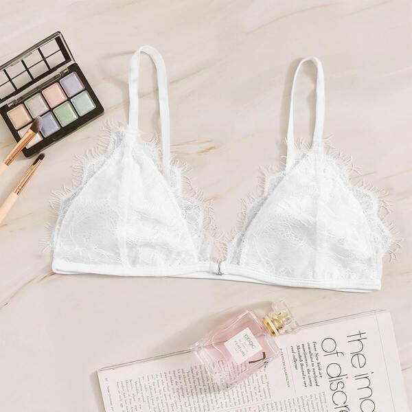 

Eyelash Lace Hook Front Bralette