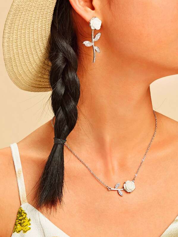 

Floral Bar Decor Pendant Necklace & Stud Earring 3pcs