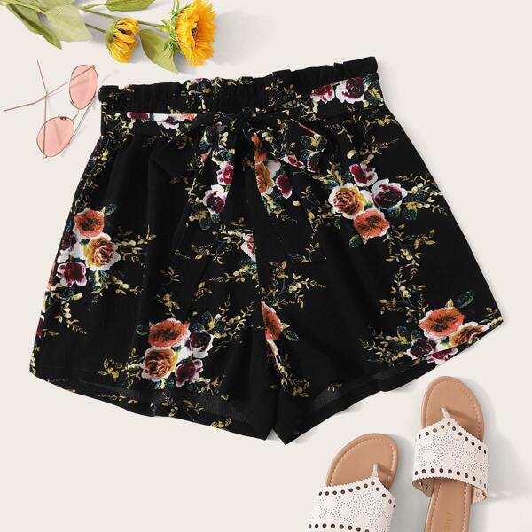 

Plus Floral Print Paperbag Waist Shorts With Belt, Black