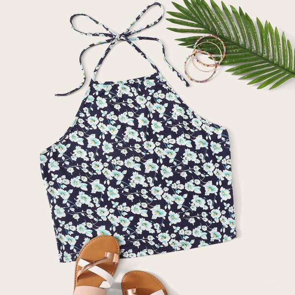 

Plus Ditsy Floral Print Crop Halter Top