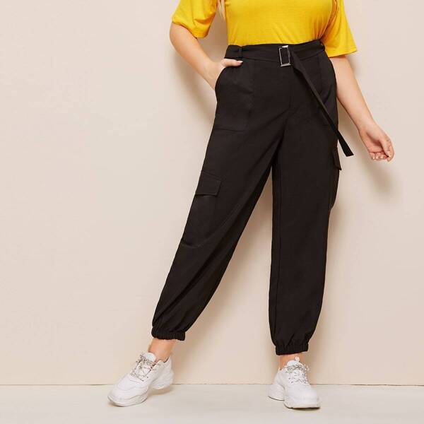 

Plus Solid Flap Pocket Cargo Pants