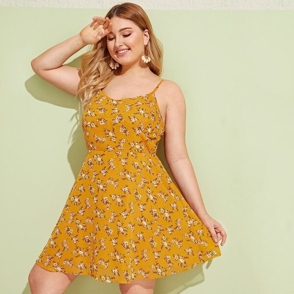 

Plus Ditsy Floral Flare Slip Dress, Yellow