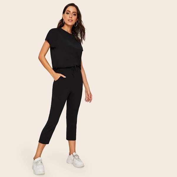 

Plain Tee With Pants