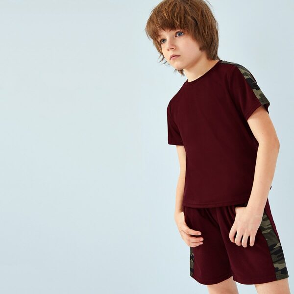 

Boys Camo Side Panel Tee & Shorts Set