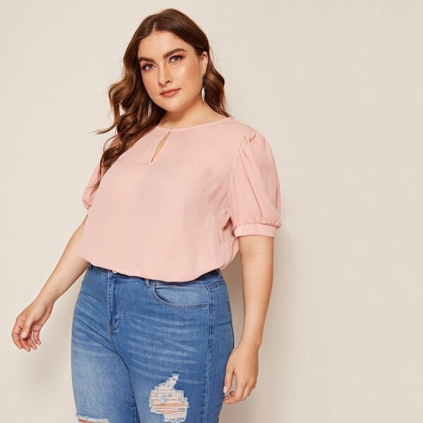 

Plus Keyhole Neck Puff Sleeve Top, Pink pastel