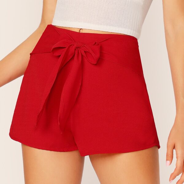 

Tie Front Solid Shorts
