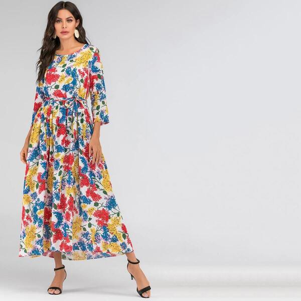 

Floral Print Belted Maxi Dress