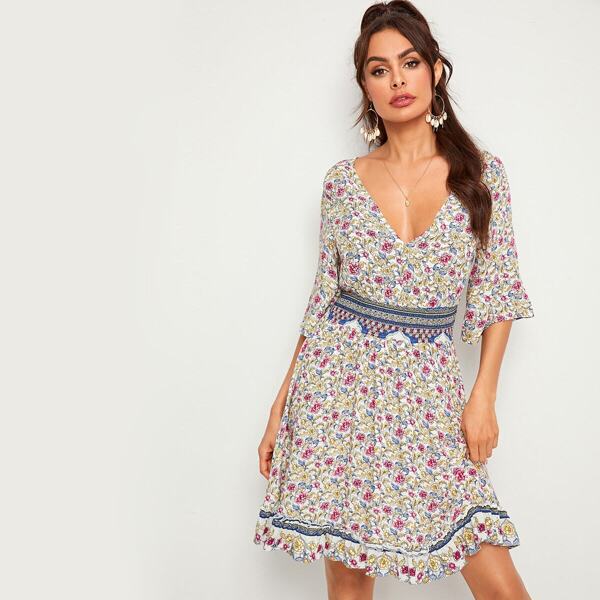 

Ditsy Floral Deep V Neck Tie Back Ruffle Hem Dress, Multicolor
