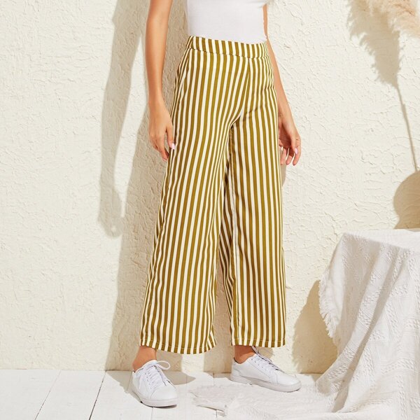 

Striped Print Straight Leg Pants