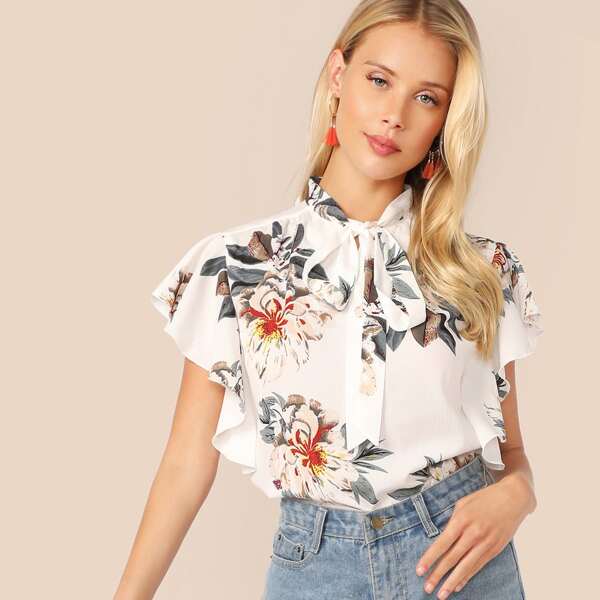 

Tie Neck Ruffle Armhole Floral Print Top