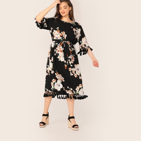 

Plus Fringe Trim Belted Floral Tunic Dress