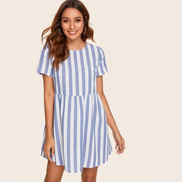

Keyhole Back Striped Smock Dress