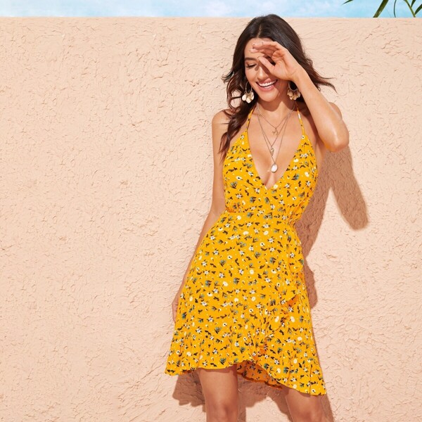 

Ditsy Floral Print Ruffle Trim Backless Halterneck Dress
