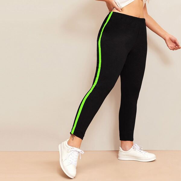 

Plus Taped Side Leggings