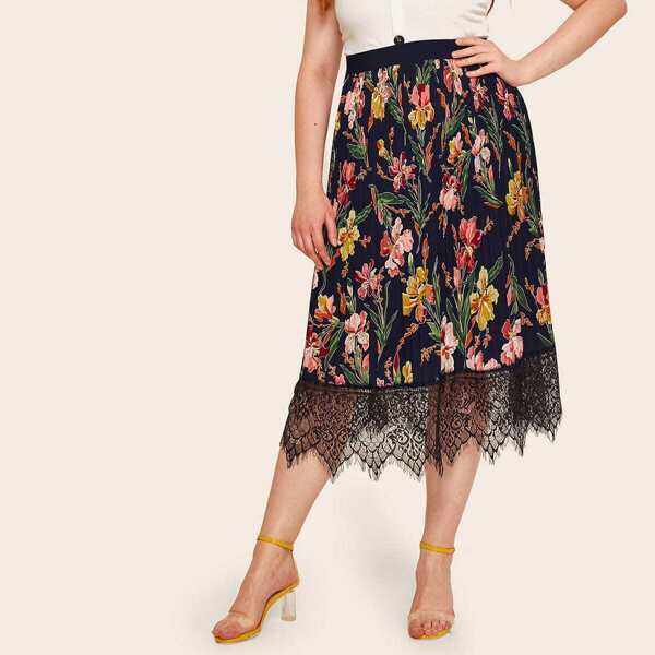 

Plus Lace Panel Floral Print Pleated Skirt