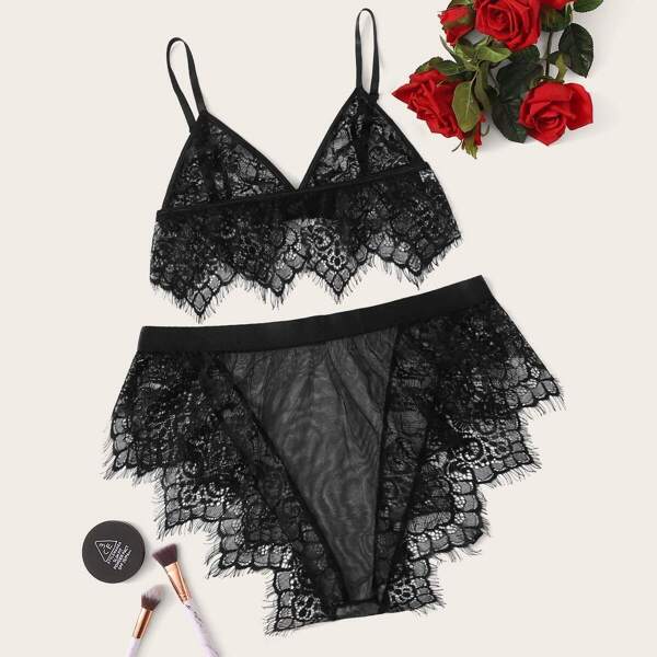 

Plus Floral Lace Lingerie Set, Black