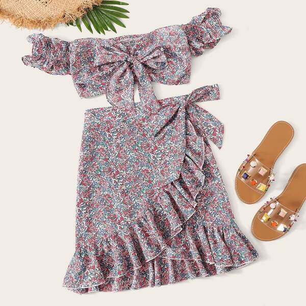 

Off Shoulder Knot Ditsy Floral Top & Wrap Skirt Set