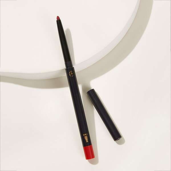 

Lustre Automatic Lip Liner