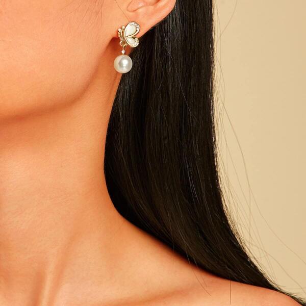 

Butterfly Shaped Faux Pearl Stud Earring 1pair