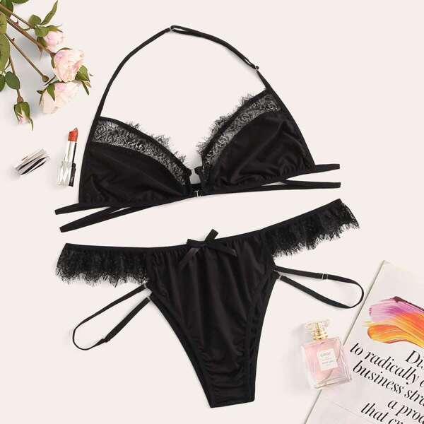 

Plus Contrast Lace Cut-out Halter Lingerie Set, Black