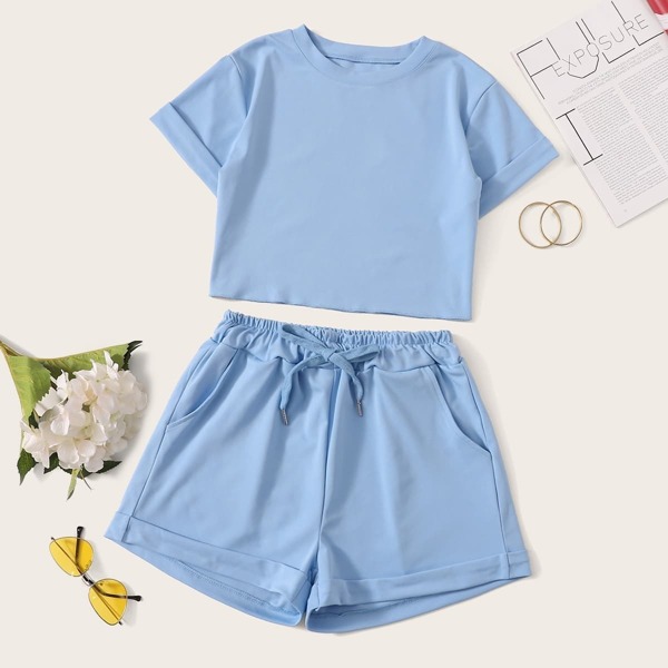 

Solid Rolled Cuff Tee & Drawstring Waist Shorts