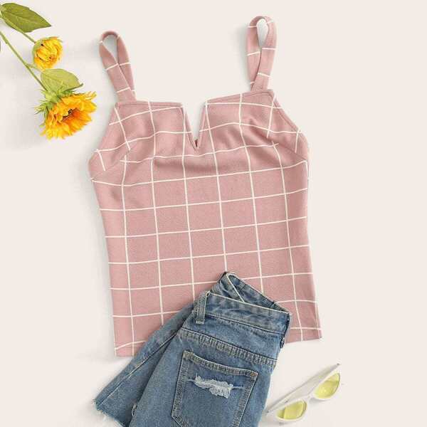 

Plus Thick Strap V-cut Grid Top, Pink pastel