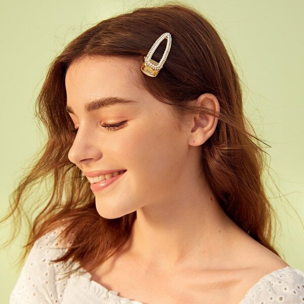 

Faux Pearl Decor Hair Clip 1pc