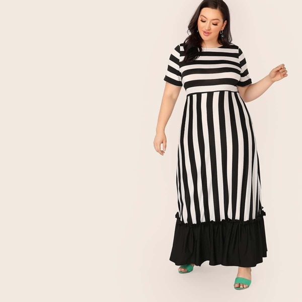 

Plus Two Tone Ruffle Hem Maxi Dress
