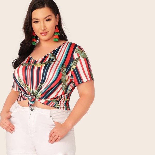 

Plus V-neck Tropical and Striped Top