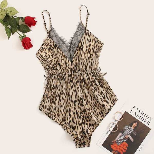 

Plus Lace Trim Leopard Teddy Bodysuit