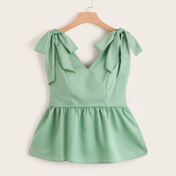 

Plus Knot Side Peplum Top