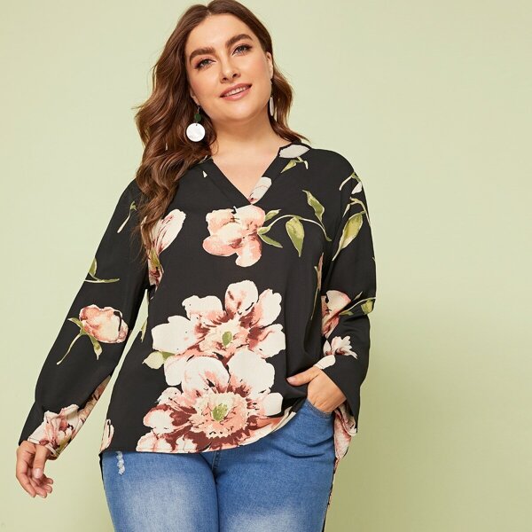 

Plus Notch Neck Dip Hem Floral Print Top