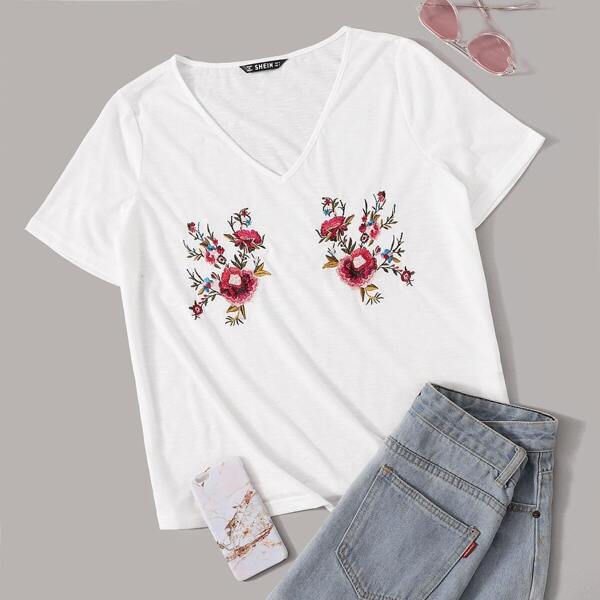 

V-neck Embroidery Top