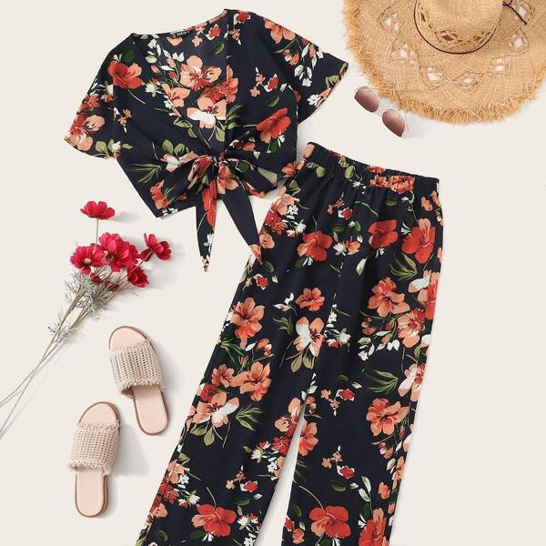 

Tie Hem Botanical Print Top & Pants Set