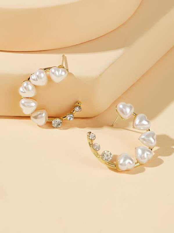 

Heart Shaped Pearl Design Cuff Hoop 1pair, White