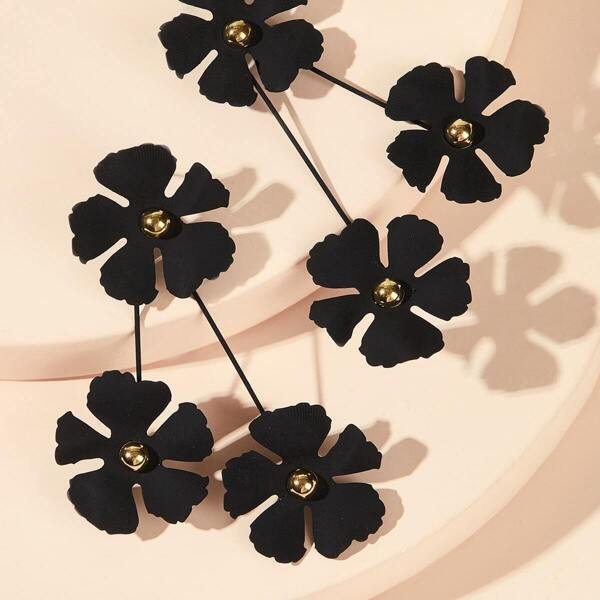 

Bar Detail Triple Flower Drop Earrings 1pair