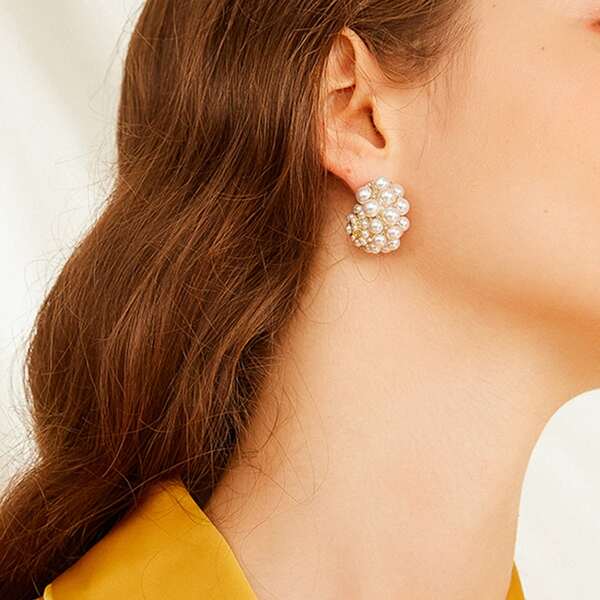 

Faux Pearl Cluster Half Hoop Earrings 1pair