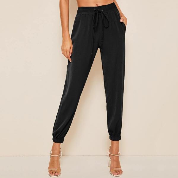 

Solid Drawstring Waist Crop Tapered Pants