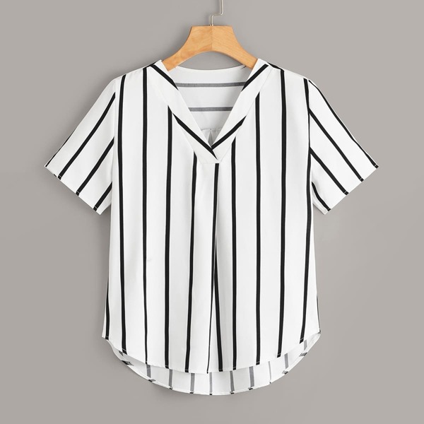 

Striped V-neck Curved Hem Blouse, Black and white