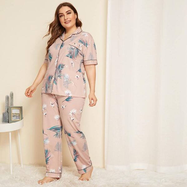 

Plus Crane & Plant Print Pajama Set