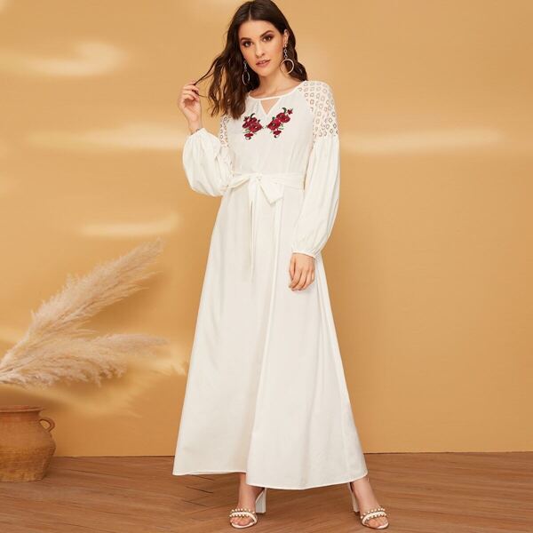 

Floral Embroidery Guipure Lace Raglan Sleeve Peekaboo Dress, White