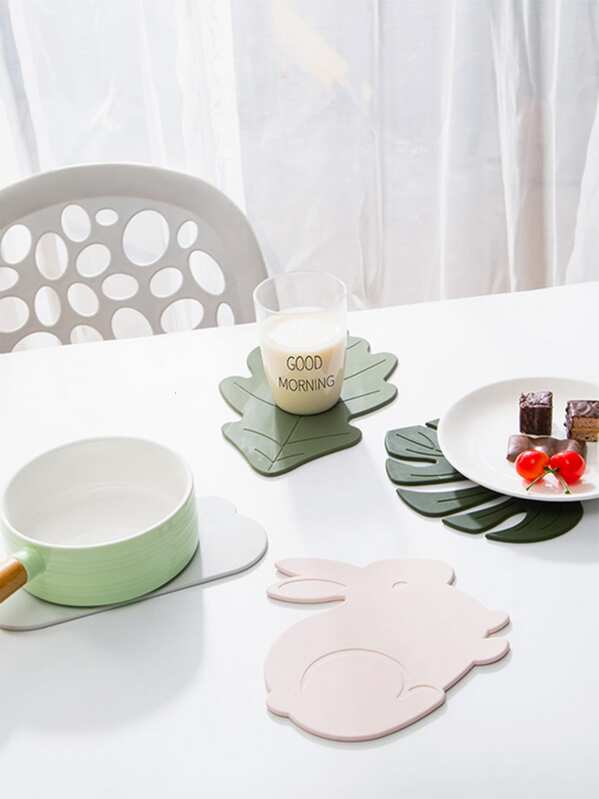 

Треножник в форме листьев, кроликов и облаков 1шт., null