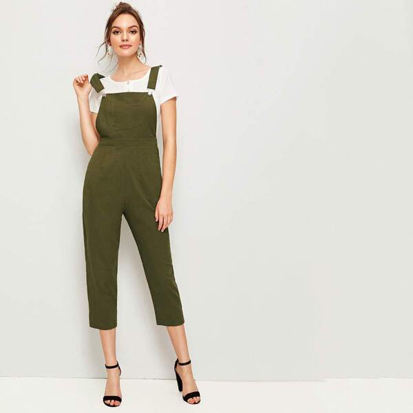 

Solid Pocket Side Pinafore Jumpsuit