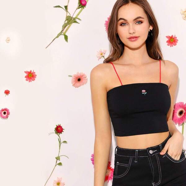 

Floral Embroidery Crop Cami Top