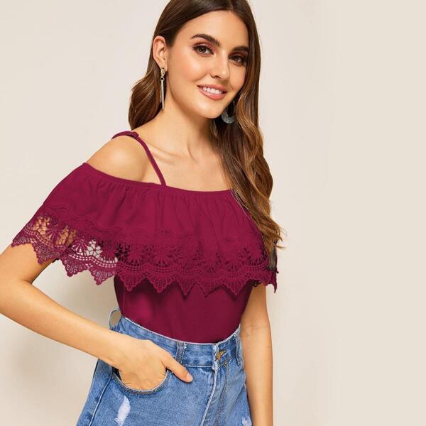 

Cold Shoulder Guipure Lace Trim Top, Burgundy