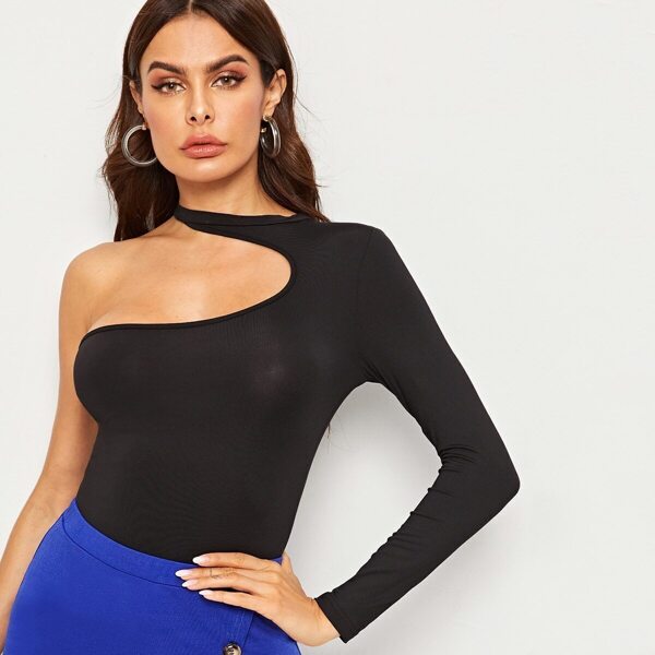 

Choker One Shoulder Fitted Solid Tee