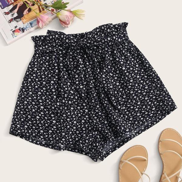 

Paperbag Waist Self Belt Ditsy Floral Shorts, Multicolor