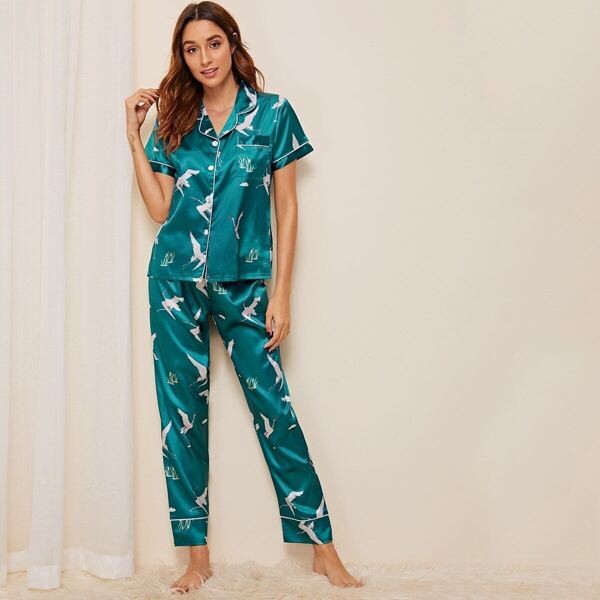 

Crane Print Satin Pajama Set