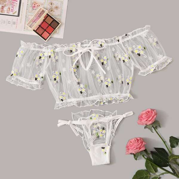 

Floral Embroidered Frill Trim Sheer Lingerie Set